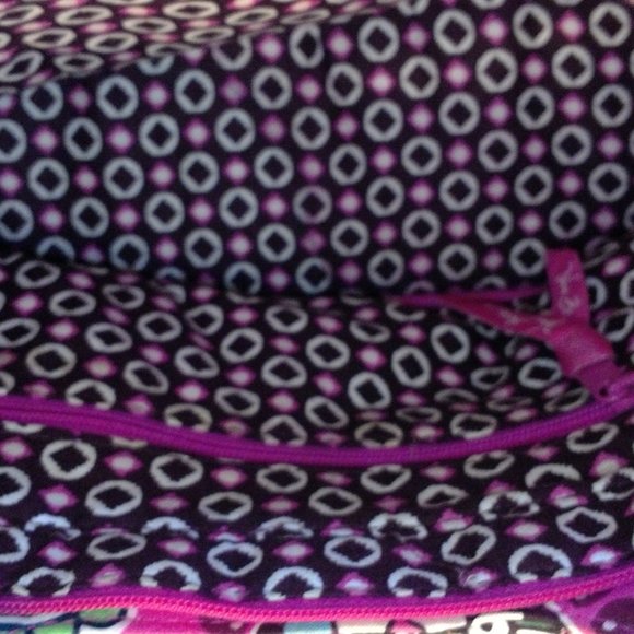 Vera Bradley retired Cupcakes pattern hand carry p - Picture 3 of 6